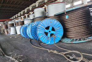 Hot Dipped Galvanized With Lub Wire Rope 6x36ws IWRC Fiber Core Hoisting Loading Crane Use 