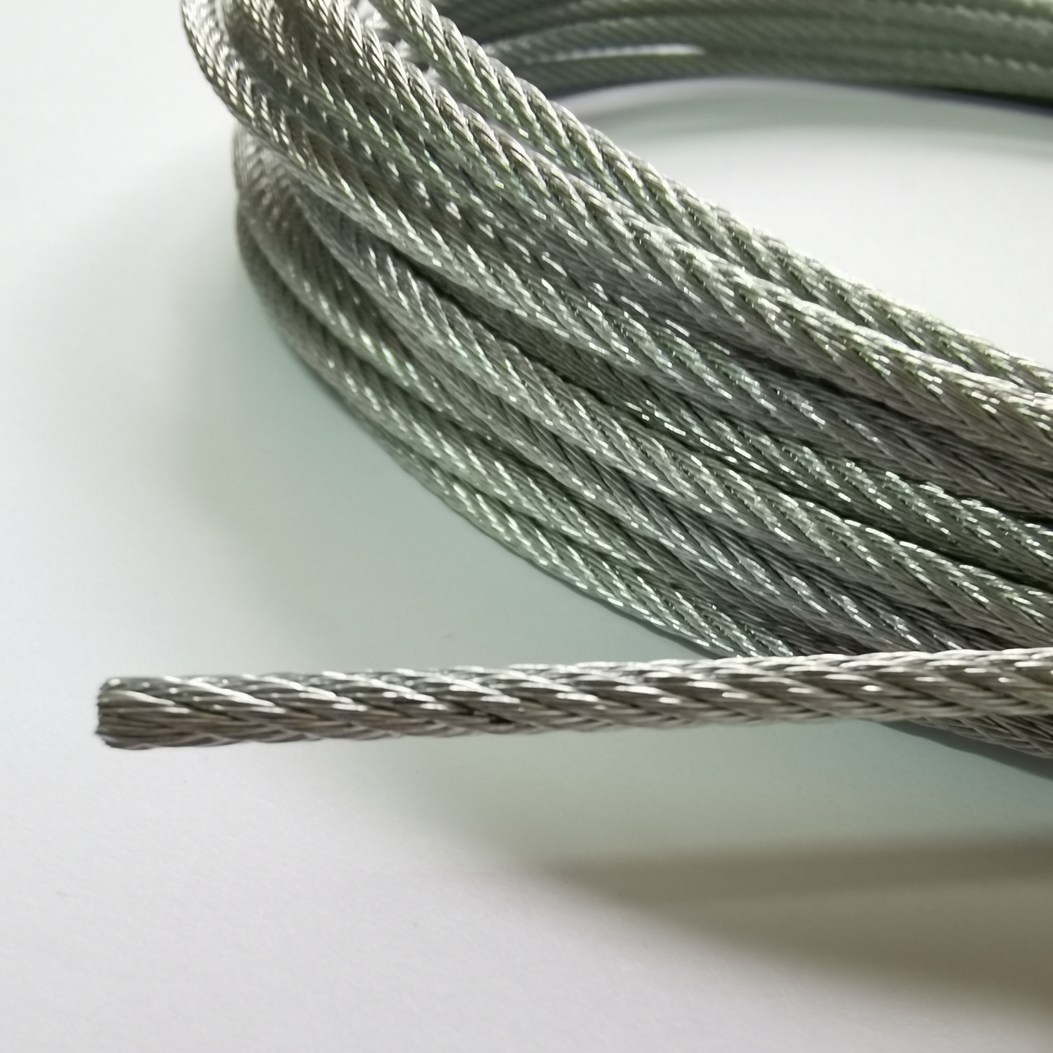 7x7 Construction Application And 2.5mm Wire Gauge Galvanized Steel Wire Rope for Painting Device And Luminaire Sling